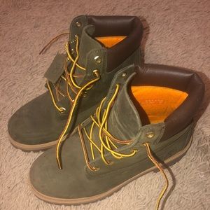 Classic 6in Timberlands